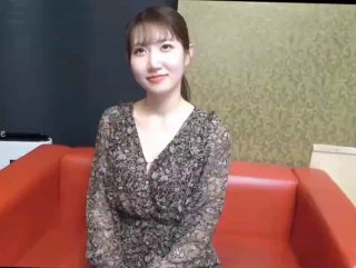 天才雷普利清纯大二乖乖女出来兼职赚点零花钱 现在的女孩子太虚荣了
