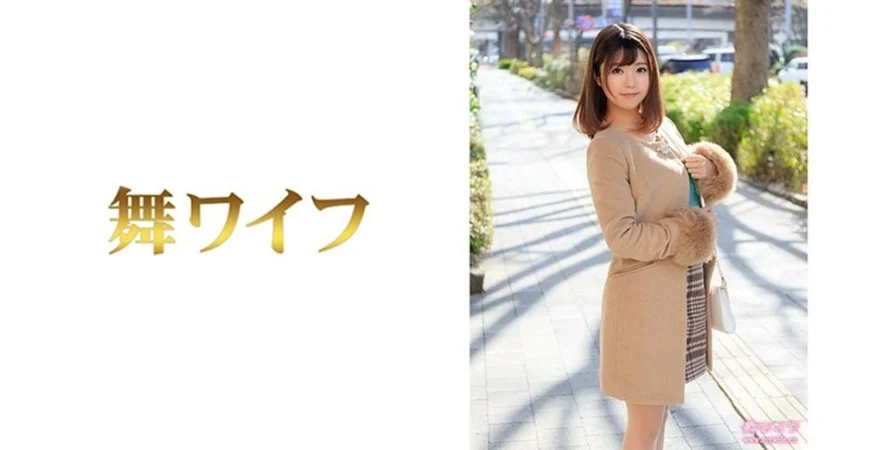 黑丝高跟大长腿女上司，出差宾馆激情啪啪，各种口交大鸡巴